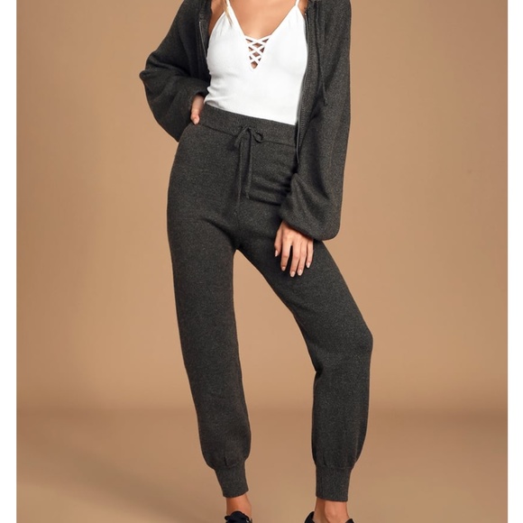 TWO PIECE Loungewear Lulus Knit Joggers & Hoodie Size S - Picture 1 of 8